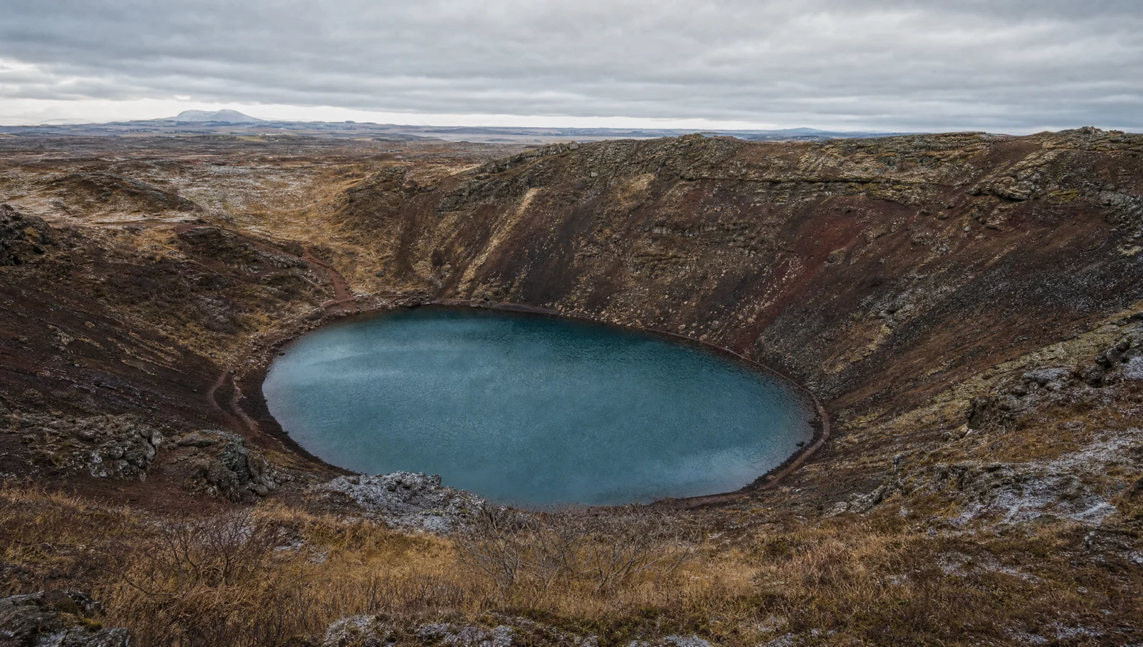 Kerið,AI 风景概念图