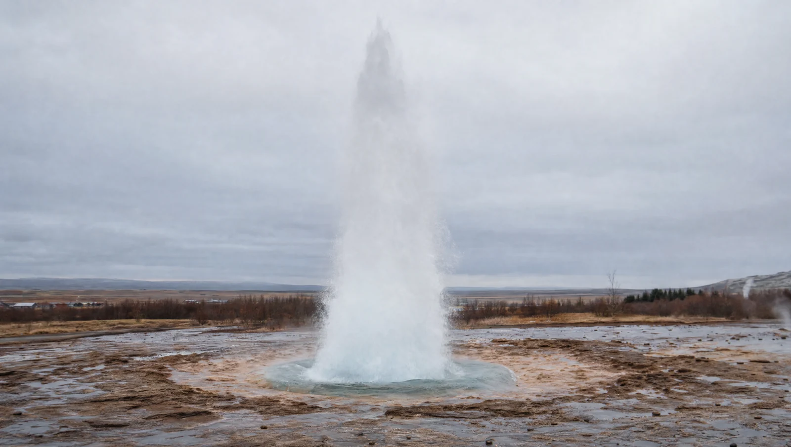 Strokkur,AI 风景概念图